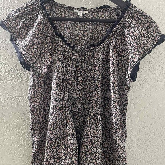 LUCKY BRAND WOMEN PLEAT FRONT PAISLEY WOVEN SHIRT IN‎ BLACK SIZE SMALL - Picture 1 of 7